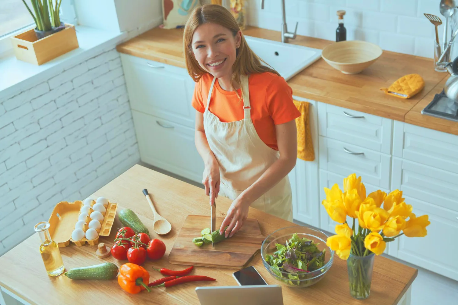 KitchenStudio-PhotoBy_GstockStudio_OnFreepik