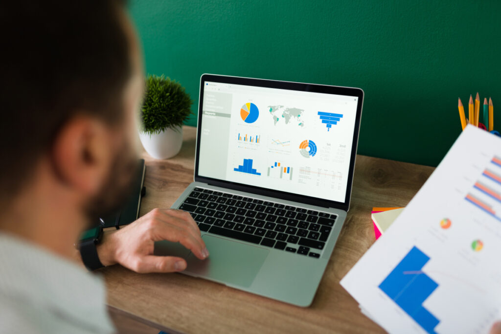 SEO & Google Ads: Πώς να Φέρεις Ποιοτική Κίνηση στο Website σου.